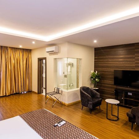 Protea Hotel By Marriott Delta Warri Ngoại thất bức ảnh