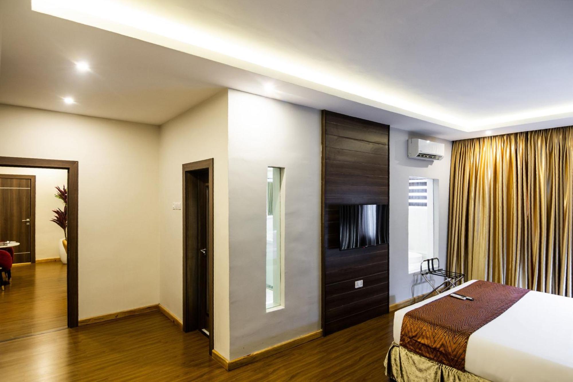 Protea Hotel By Marriott Delta Warri Ngoại thất bức ảnh