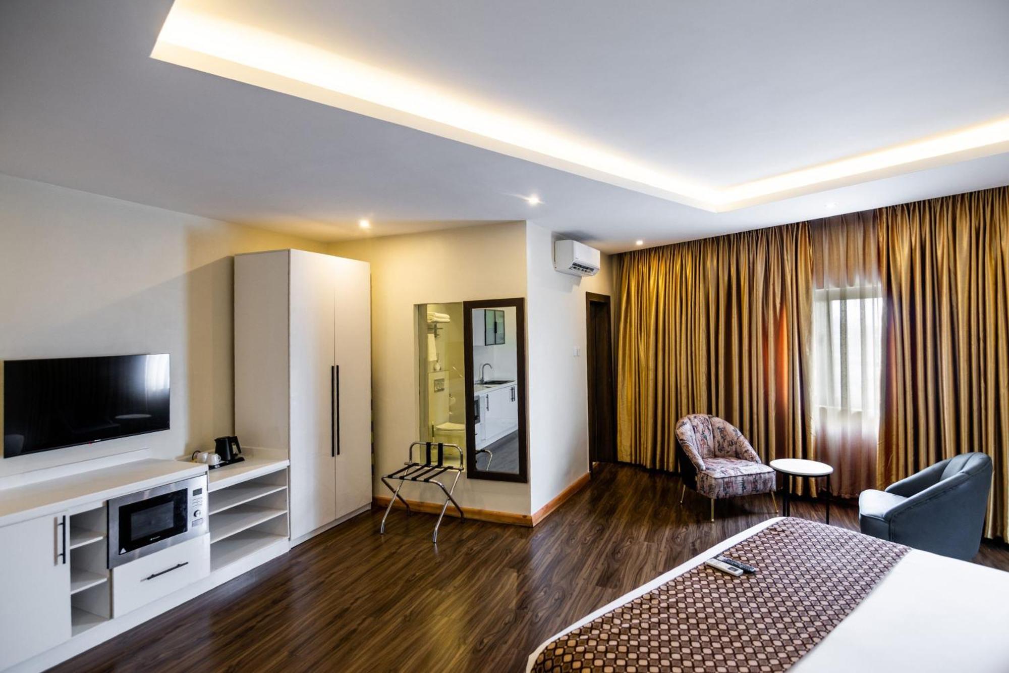 Protea Hotel By Marriott Delta Warri Ngoại thất bức ảnh